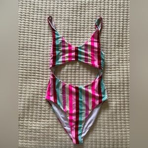 Fashion Nova one piece swimsuit size XL